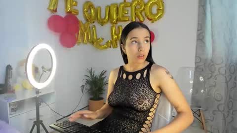 Snapshot of flufi_740 chatting on September 23, 11:37 am Flufi 740 online show from September 23, 11:37 am