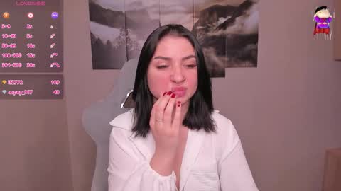 Lina online show from March 14, 2:04 am