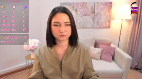 Lina online show from March 31, 12:00 am