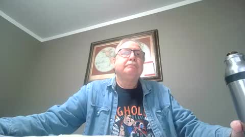 Snapshot of fmfsocal123 chatting on December 4, 12:57 am fmfsocal123 online show from December 4, 12:57 am