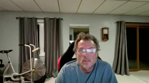 foodforcatfists online show from April 14, 2:37 am