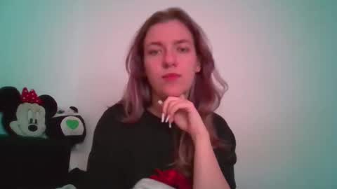 Pussy Queen online show from December 21, 9:10 pm