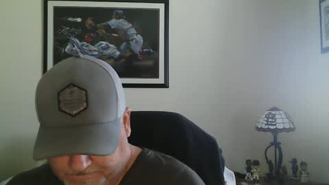 Snapshot of foreplayman22 chatting on March 8, 7:09 pm foreplayman22 online show from March 8, 7:09 pm