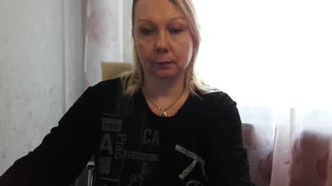 forever_smilex online show from February 8, 8:52 am