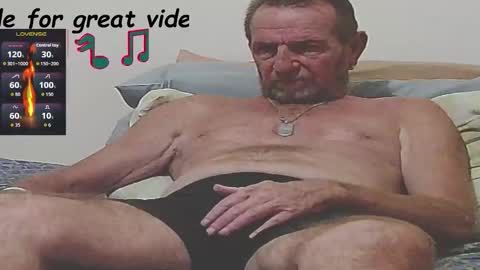 Snapshot of forexxxx_man chatting on October 18, 2:16 am doc online show from October 18, 2:16 am