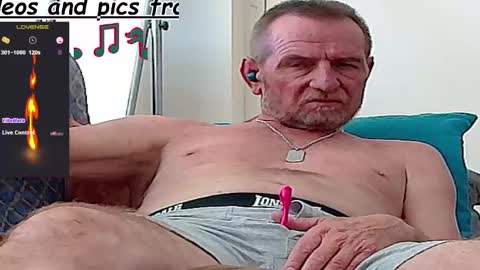 Snapshot of forexxxx_man chatting on March 6, 11:25 am doc online show from March 6, 11:25 am