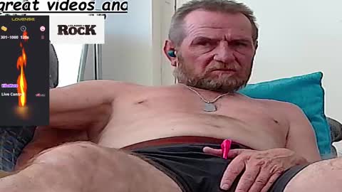 Snapshot of forexxxx_man chatting on February 26, 11:00 am doc online show from February 26, 11:00 am