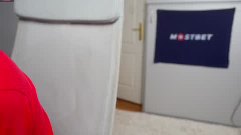 CUSTOM PHOTOS AND VIDEOS -  online show from January 24, 11:59 am