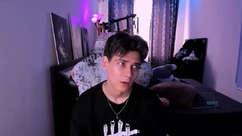 Foxicfu online show from March 8, 8:51 am