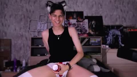 Foxicfu online show from July 6, 5:48 pm