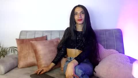 Katty online show from December 14, 9:59 am