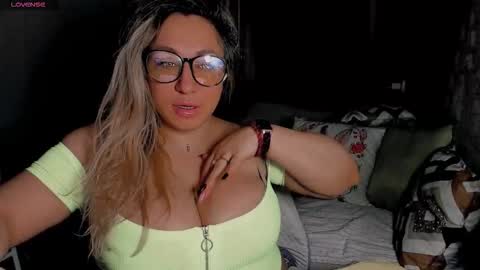 Kris online show from March 19, 2:06 am