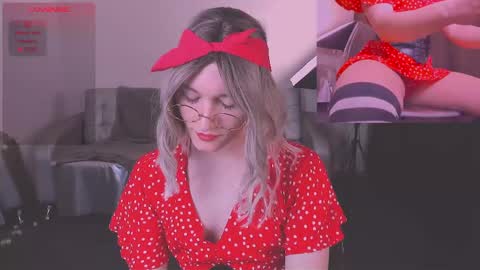 Sue online show from January 27, 8:39 pm