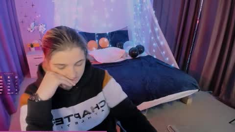 foxy_tease_ online show from November 2, 7:58 pm