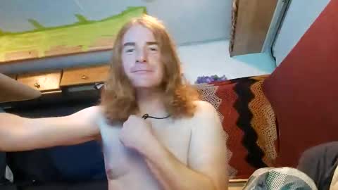 Snapshot of foxycutecock chatting on December 14, 12:44 am foxycutecock online show from December 14, 12:44 am