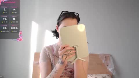 Kate online show from October 31, 5:52 am