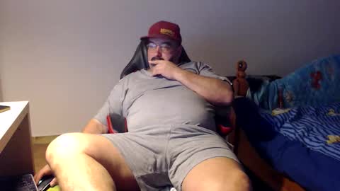 Fraboys online show from February 25, 1:47 pm