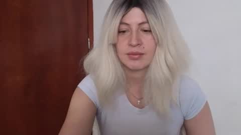 Francesca online show from June 24, 6:37 pm