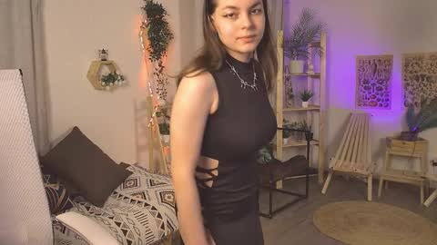 Francesca online show from April 4, 7:37 am