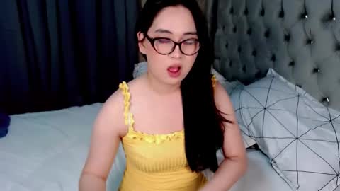 LOVE online show from March 1, 7:48 pm