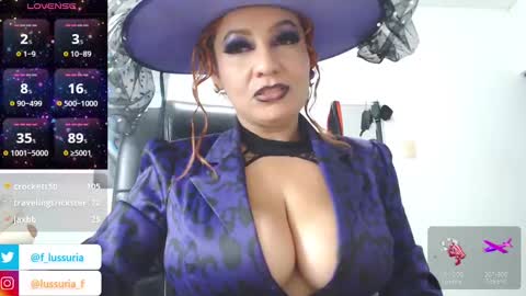 Snapshot of franchesca_lussuria chatting on October 6, 2:51 am franchesca lussuria online show from October 6, 2:51 am