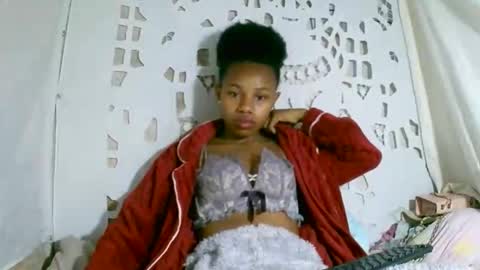 francilla online show from February 1, 9:45 pm
