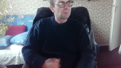 franck143544 online show from December 15, 12:45 pm