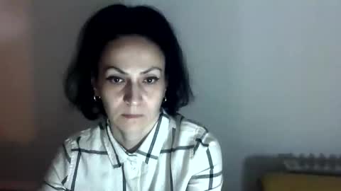 frankieteasing online show from February 7, 12:02 am