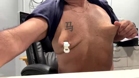 frankyjones8989 online show from October 16, 5:40 am