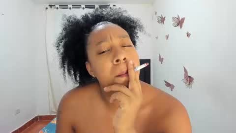franyeli online show from July 20, 4:48 am