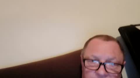 Wolfi online show from May 12, 6:17 pm