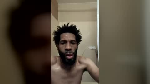 freak179602 online show from June 30, 12:10 am