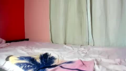 Frecky online show from May 16, 1:57 am