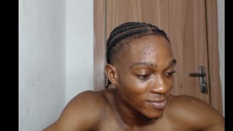 freakyslut30 online show from March 4, 2:17 am