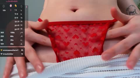 Snapshot of freckle_diyana chatting on January 25, 1:54 am Diyana online show from January 25, 1:54 am