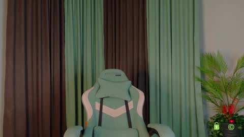 Fred online show from March 18, 5:52 pm