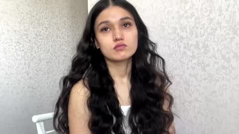 Mia online show from July 11, 5:12 am