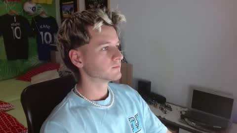 Frederick Perin online show from January 5, 9:40 pm