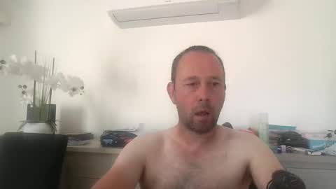 fredodu41 online show from May 25, 2:45 pm