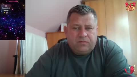 Snapshot of freeboy80180 chatting on March 8, 12:20 pm freeboy80180 online show from March 8, 12:20 pm