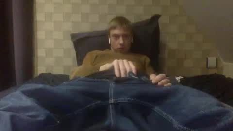 Antoine online show from December 14, 4:24 pm