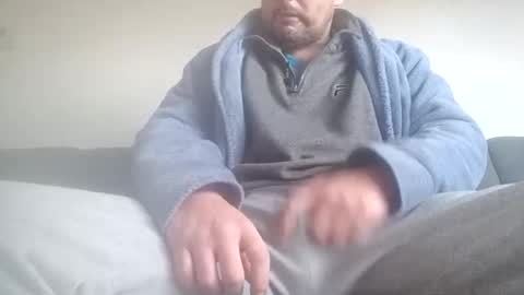 Snapshot of frenchhard0000 chatting on January 12, 2:41 pm Horny french hard online show from January 12, 2:41 pm