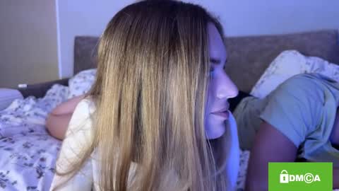 Snapshot of frenzyfoxs chatting on September 10, 6:20 pm Jason and Sonya online show from September 10, 6:20 pm