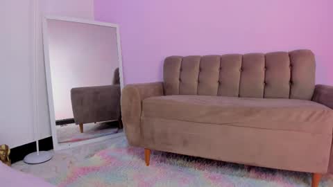 fresitalove01 online show from February 6, 5:48 pm