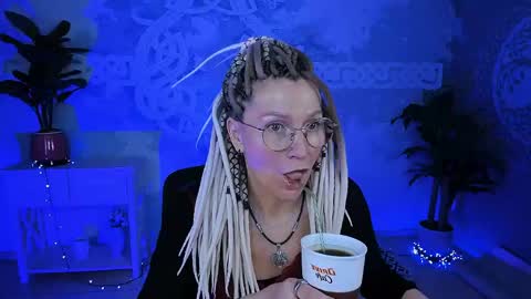 Frida Tander online show from April 19, 5:08 am