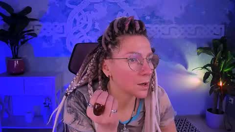 Frida Tander online show from February 18, 5:07 am