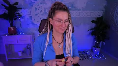 Frida Tander online show from March 7, 9:53 am