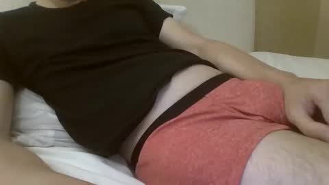 Snapshot of friendly_frank_18 chatting on October 7, 5:09 pm friendly_frank_18 online show from October 7, 5:09 pm