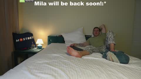 friendsurdreams online show from December 24, 7:00 pm