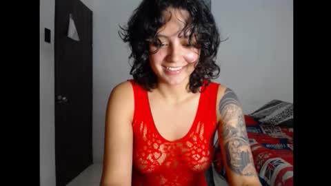 frikisa online show from February 11, 1:31 am